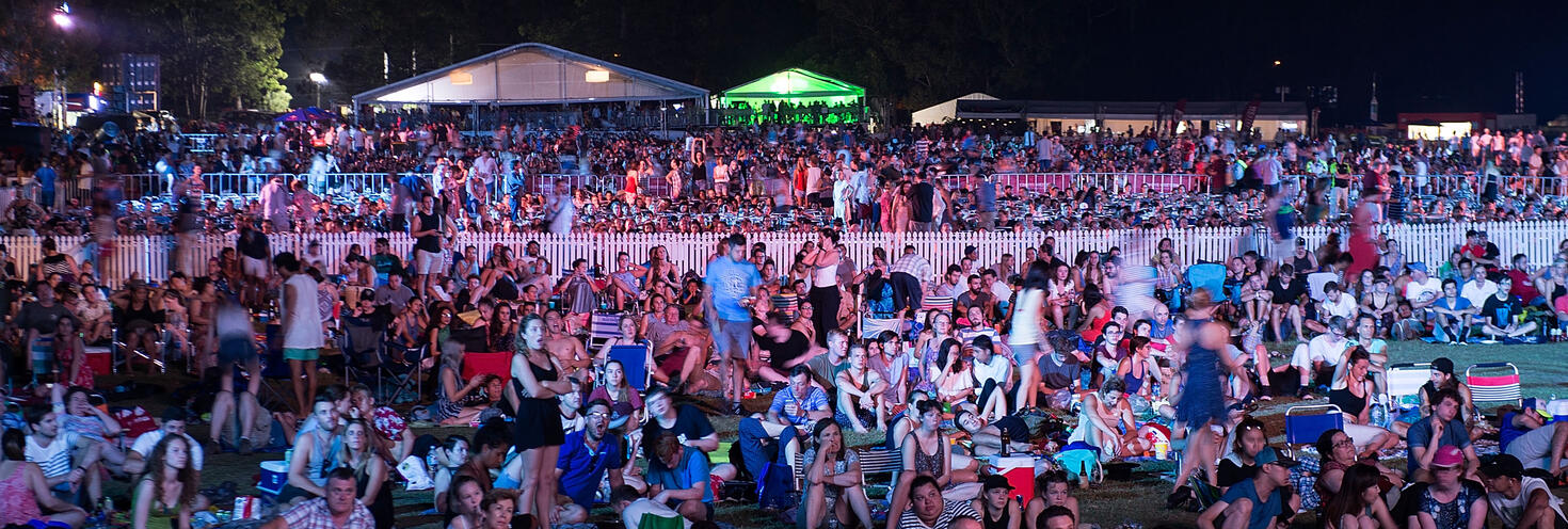 Tropfest crowds parramatta park